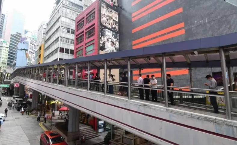 半山扶梯 5