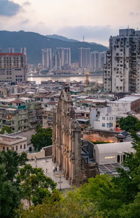 大炮台