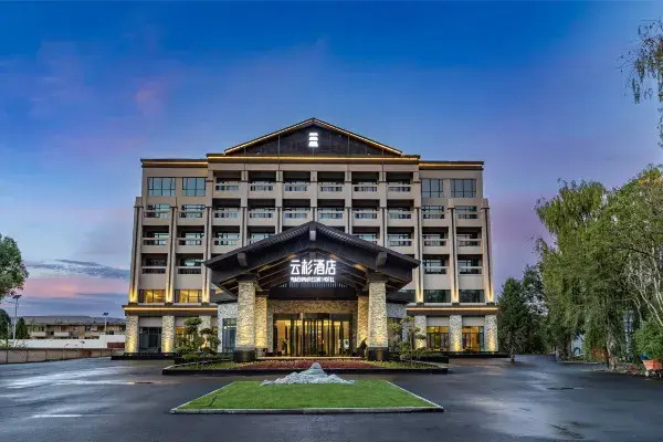 庫爾德寧・雲杉酒店（庫爾德寧風景區店）