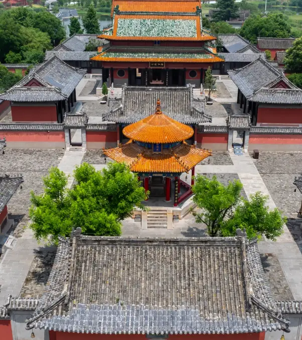 江蘇｜宿遷項王故里景區，梧桐巷西楚舊地，漢闕重樓、楚風演藝與霸王傳說交匯的秦漢英雄勝境